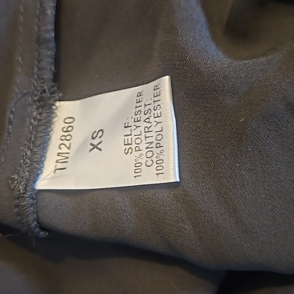 Anthropologie's THML Blouse XS Black - Picture 8 of 8